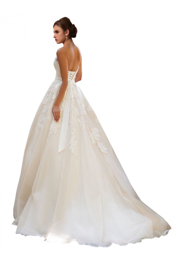 Tulle & Lace Ball Gown Chapel Train Sleeveless Sweetheart Wedding Dress Cairns