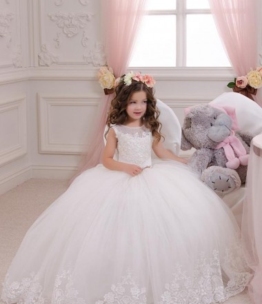 Tulle & Lace Ball Gown Chapel Train Sleeveless Flower Girl Wedding Dress Cairns