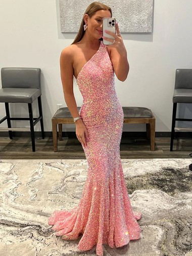 Velvet Sequin Sweep Train Sleeveless Prom Dress / Evening Dress Cairns